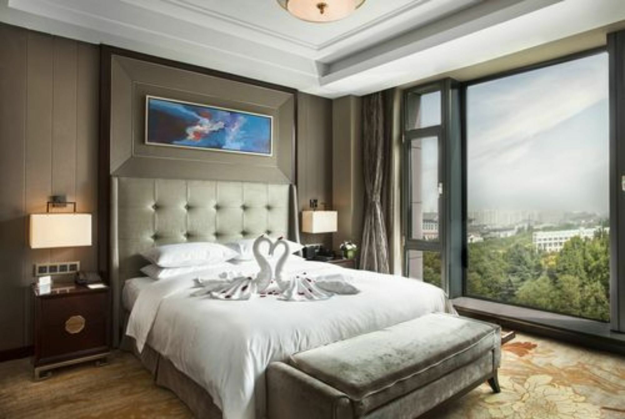 Xi'An Tanglong International Hotel Exterior photo