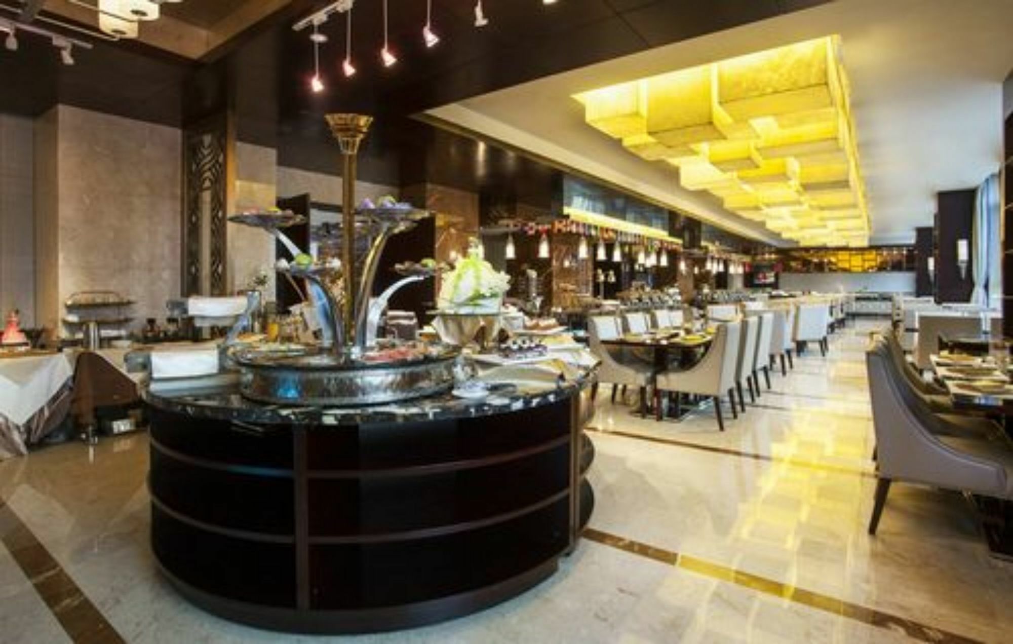 Xi'An Tanglong International Hotel Exterior photo